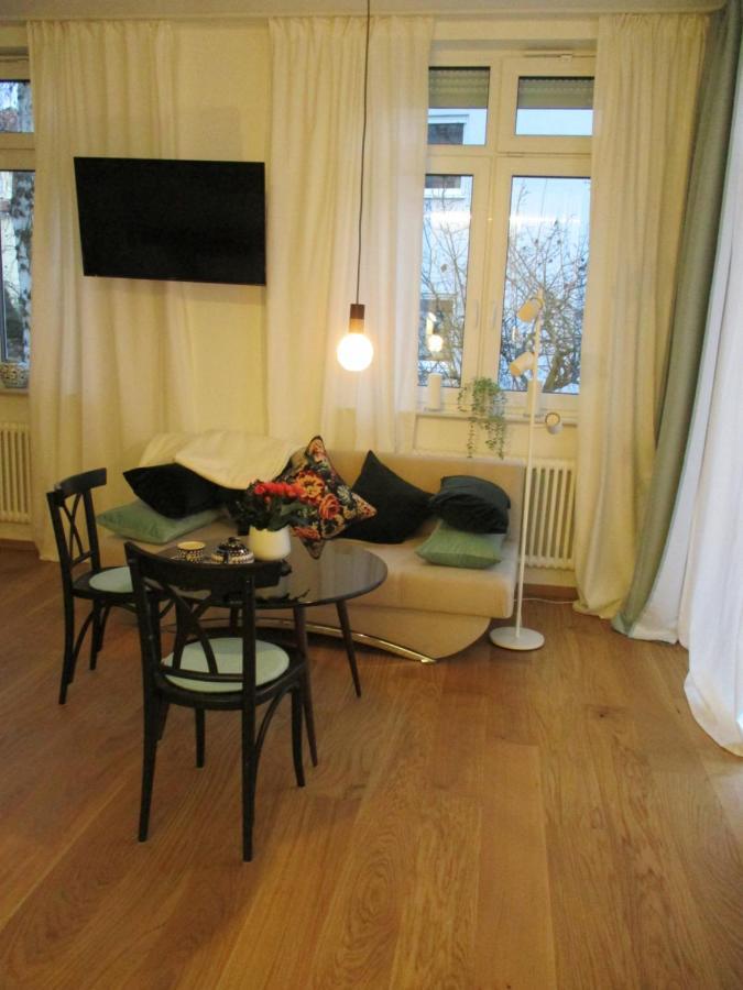 Apartment Am Apfelbaum Reutlingen Dış mekan fotoğraf